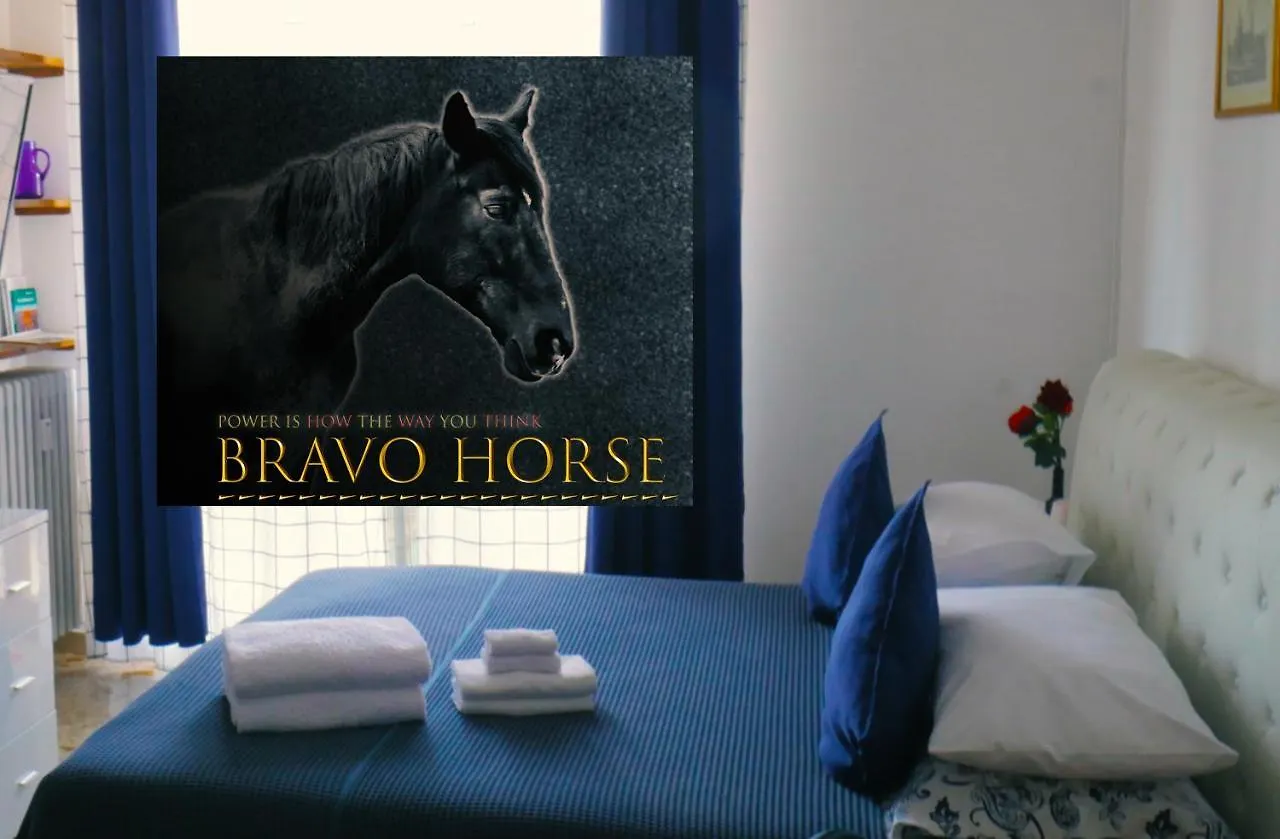 Homestay Bravo Horse Apartment Florence